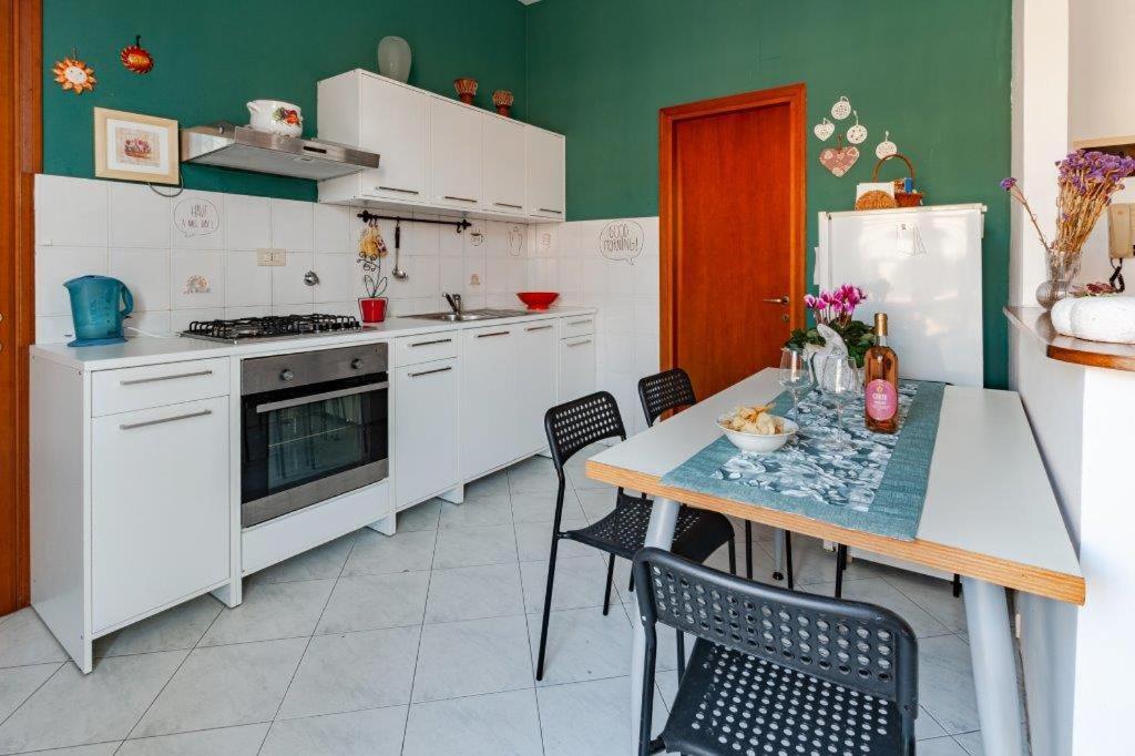 Grande 155 Guest House Tuscany Livorno Bagian luar foto