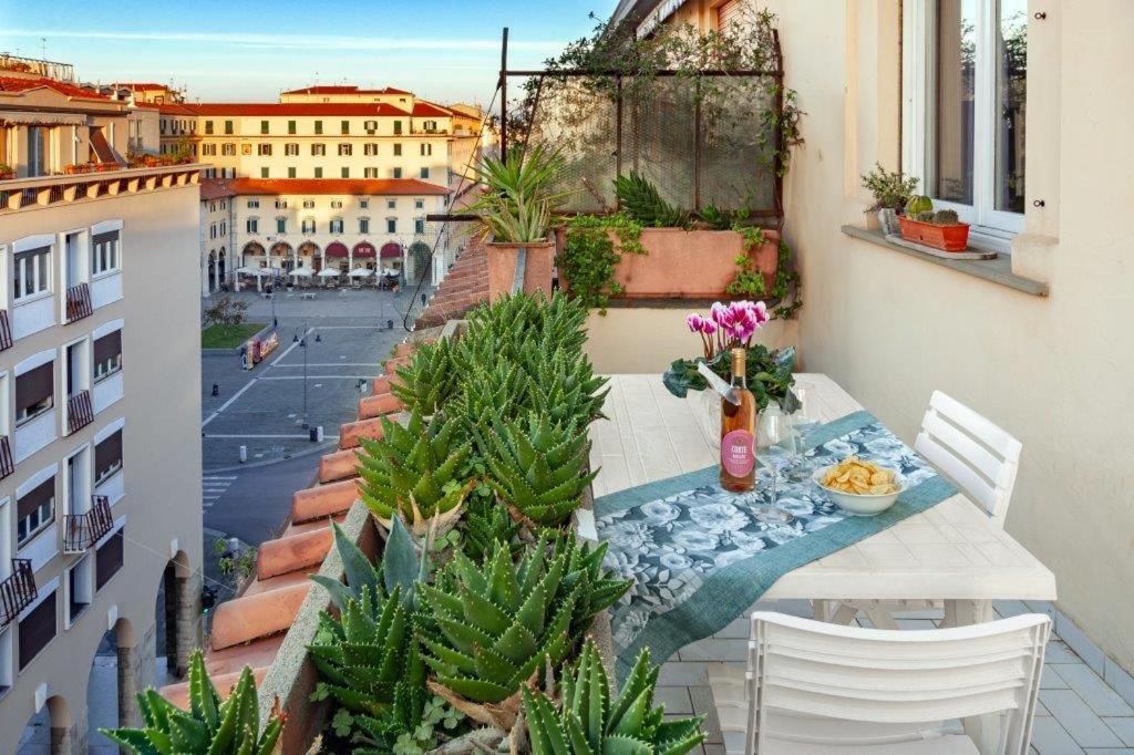 Grande 155 Guest House Tuscany Livorno Bagian luar foto