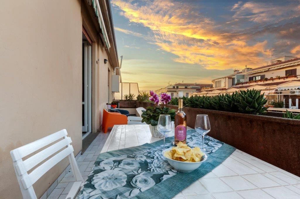 Grande 155 Guest House Tuscany Livorno Bagian luar foto